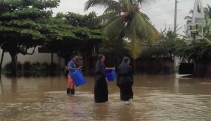 Hermana Clare - Inundación.jpg